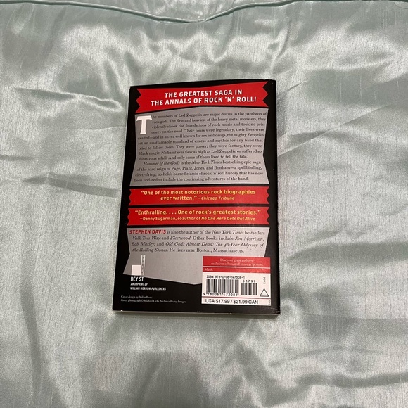 Hammer of The Gods Book. - Picture 6 of 6